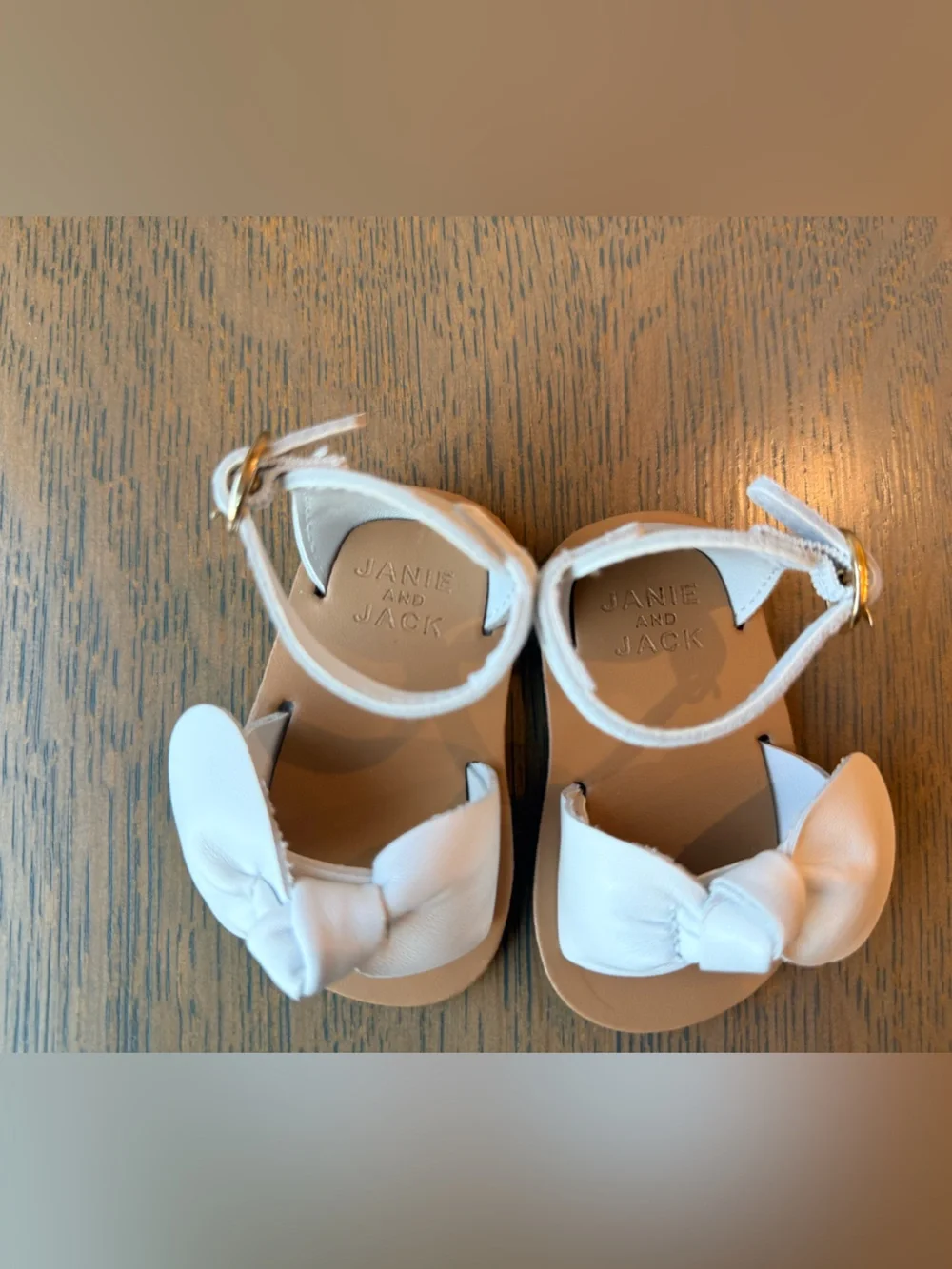Janie and Jack White Baby Bow Sandals  - size 0-3M